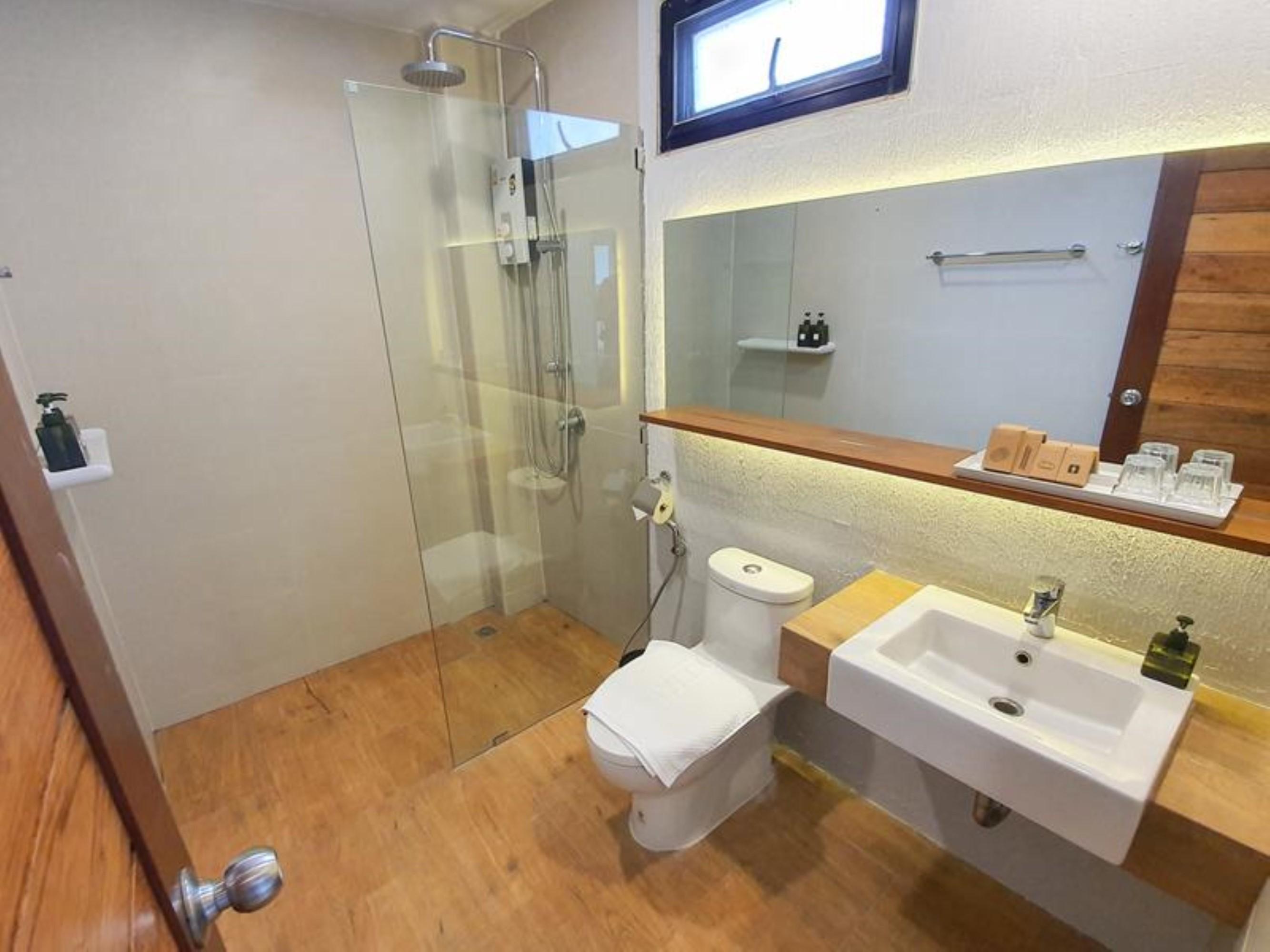 Mini House Aonang Hotel SHA Plus Ao Nang Bagian luar foto