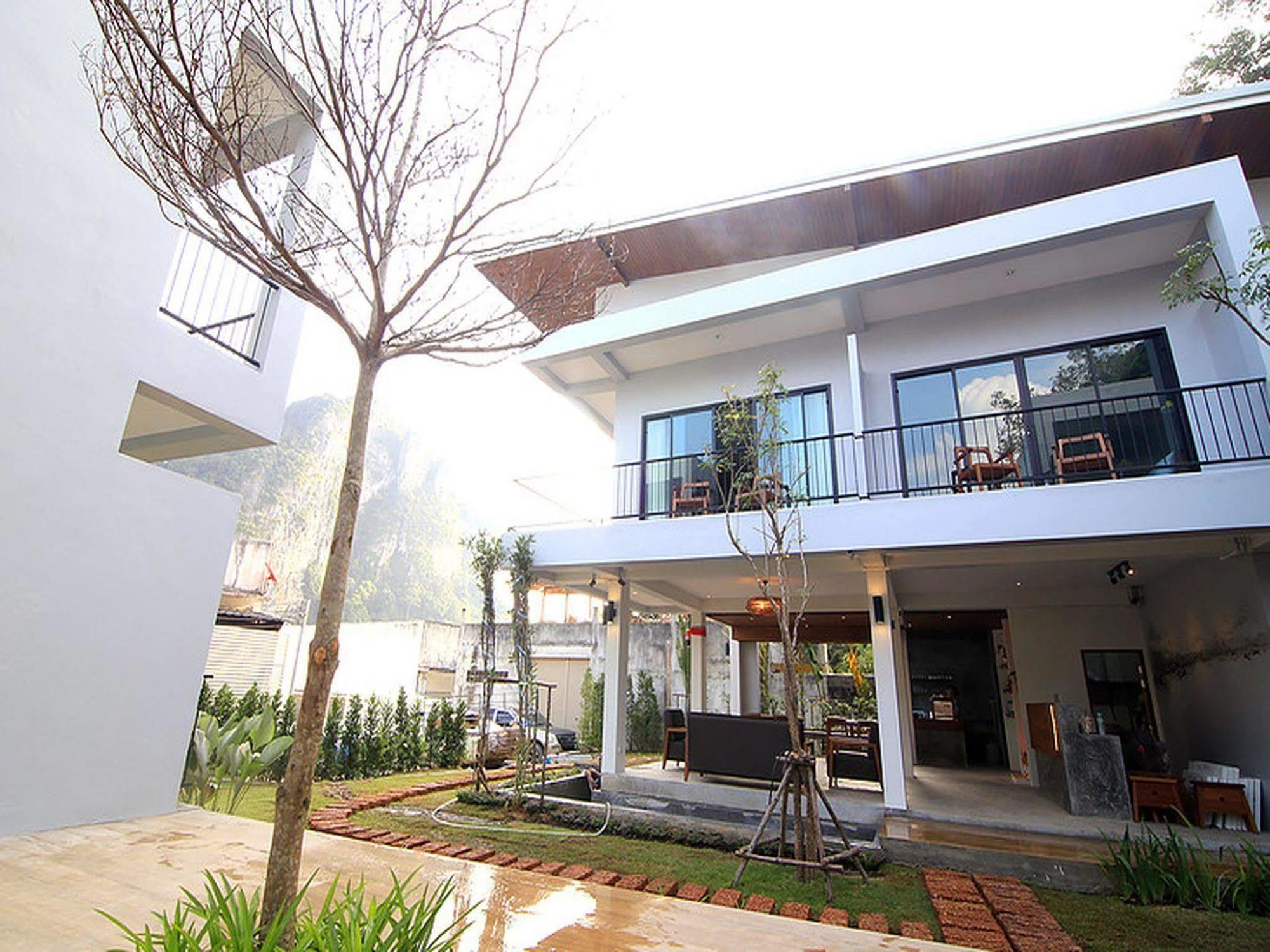 Mini House Aonang Hotel SHA Plus Ao Nang Bagian luar foto